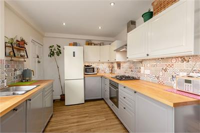 145 Gilmerton Dykes Avenue, Edinburgh, EH17 8LR - image 6