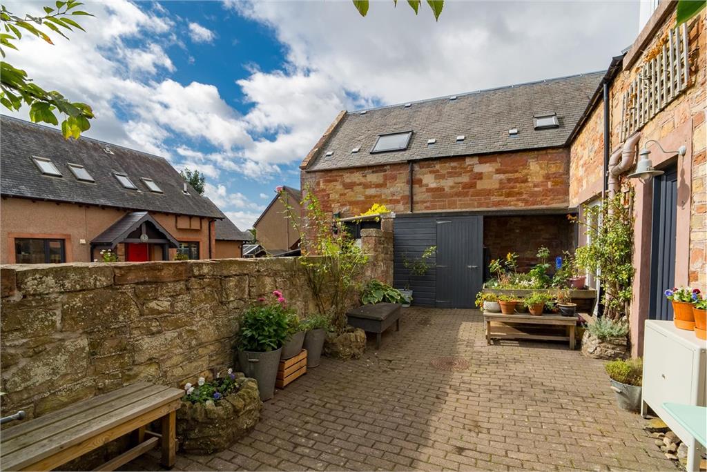 2 Weirgate Steadings,
St. Boswells,
Melrose,
TD6 0BP - image 17