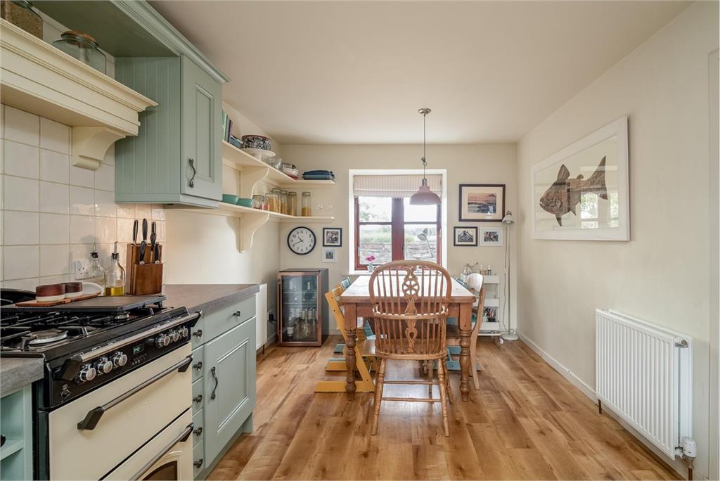 2 Weirgate Steadings,
St. Boswells,
Melrose,
TD6 0BP - image 5
