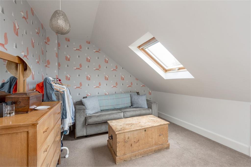 38 Hazelbank Terrace, Edinburgh, EH11 1SN - image 13