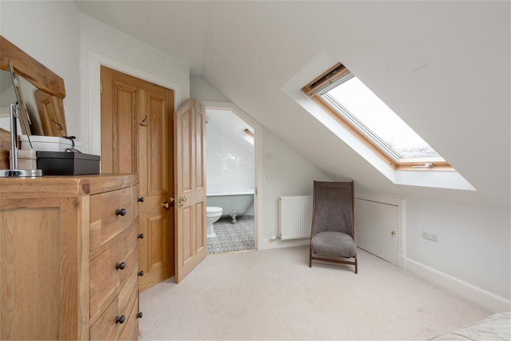 38 Hazelbank Terrace, Edinburgh, EH11 1SN - image 16