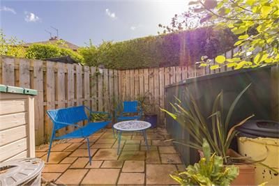7 Logie Green Gardens, Canonmills, Edinburgh, EH7 4HE - image 22