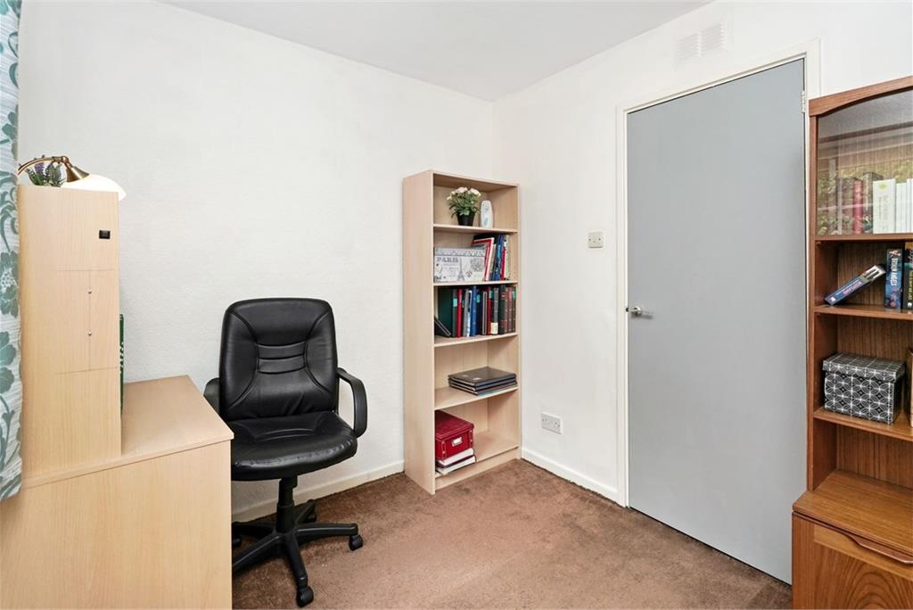 41 Mavisbank, Loanhead, Midlothian, EH20 9DD - image 18