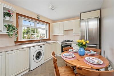 41 Mavisbank, Loanhead, Midlothian, EH20 9DD - image 4