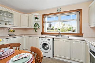 41 Mavisbank, Loanhead, Midlothian, EH20 9DD - image 5