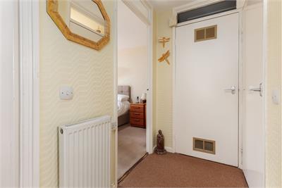 73 South Gyle Gardens, Edinburgh, EH12 7SA - image 14