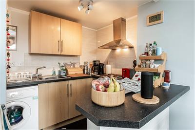 3/15 Westfield Street, Edinburgh, EH11 2RA - image 6