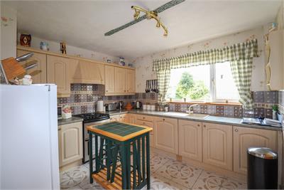 8 Woodlands Place,
Dumfries,
DG2 0LD - image 5