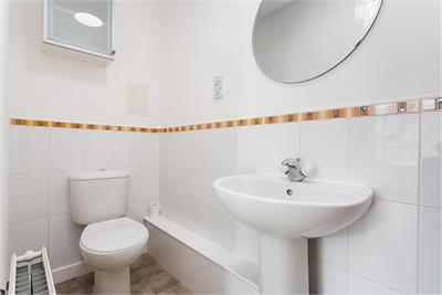 47/4 Stenhouse Gardens, Edinburgh, EH11 3LS - image 13