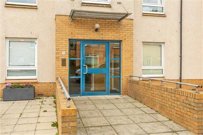 47/4 Stenhouse Gardens, Edinburgh, EH11 3LS - image 21