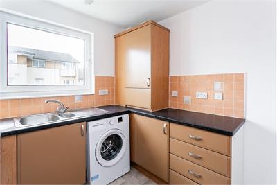 47/4 Stenhouse Gardens, Edinburgh, EH11 3LS - image 9
