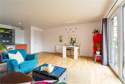 22/9 Pillans Place, Edinburgh, EH6 7AZ - image 14