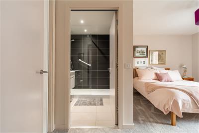 22/9 Pillans Place, Edinburgh, EH6 7AZ - image 16
