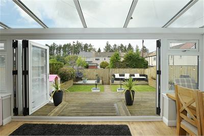 15 Deanpark Court, Balerno, Edinburgh, EH14 7EG - image 2