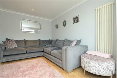 15 Deanpark Court, Balerno, Edinburgh, EH14 7EG - image 5
