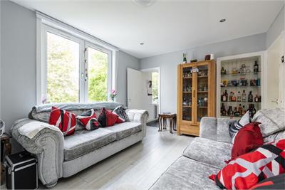 23 Carrick Knowe Avenue, Edinburgh, EH12 7BX - image 10