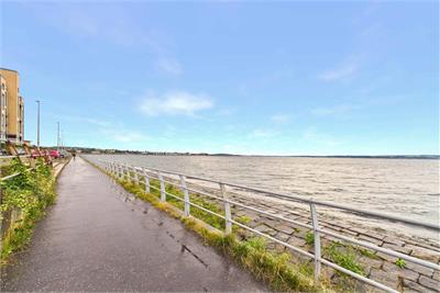 3/2 Western Harbour Breakwater, Edinburgh, EH6 6PA - image 14