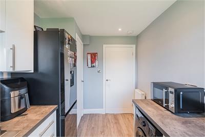 9 Broomhouse Loan, Edinburgh, EH11 3TS - image 6