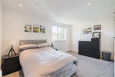 9 Broomhouse Loan, Edinburgh, EH11 3TS - image 7