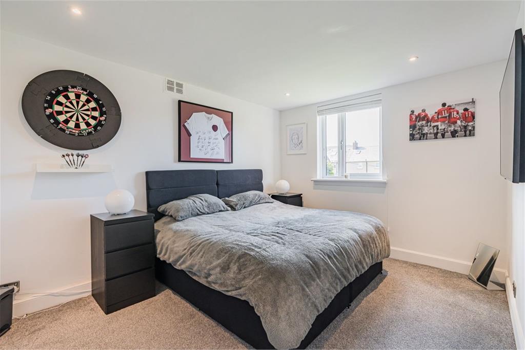 9 Broomhouse Loan, Edinburgh, EH11 3TS - image 10