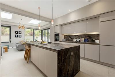 42 Greenbank Drive, Greenbank, EH10 5RF - image 2