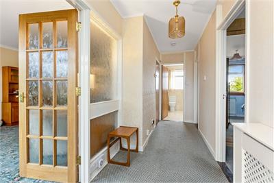 40 Craigmount Hill, Corstorphine, Edinburgh, EH4 8DH - image 9