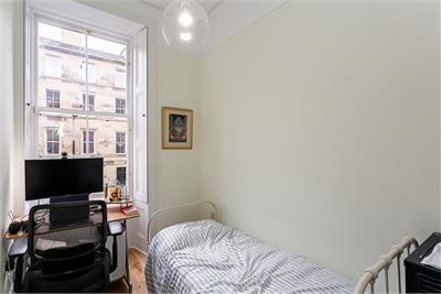 16/3 Panmure Place, Edinburgh, EH3 9JJ - image 11