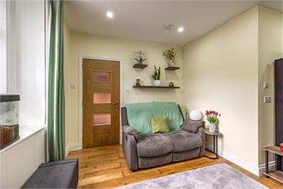 45 Woodside Place, Galashiels, TD1 1RE - image 4