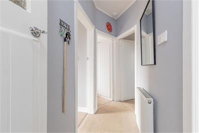 16 Broombank Terrace, Edinburgh, EH12 7NY - image 7