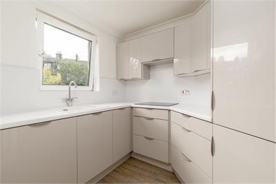 14/12 Maxwell Street, Edinburgh, EH10 5HU - image 7