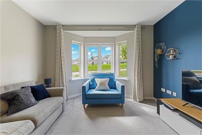 36 Brocken Brigg Road, Gilmerton, Edinburgh, EH17 8GX - image 3