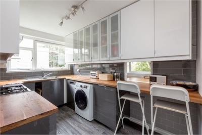 27/4 Mortonhall Road, EDINBURGH, EH9 2HS - image 23