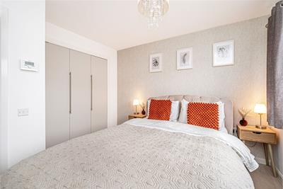 1 Constantine Place, Dunfermline, KY11 8NR - image 16