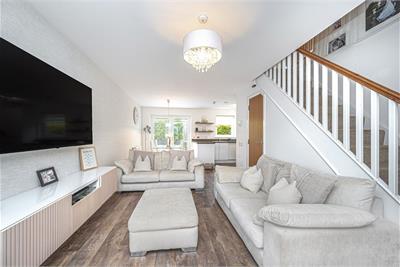 1 Constantine Place, Dunfermline, KY11 8NR - image 3
