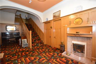 16 Larch Road, Dumbreck, Glasgow, G41 5DA - image 3