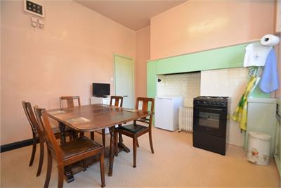 16 Larch Road, Dumbreck, Glasgow, G41 5DA - image 7