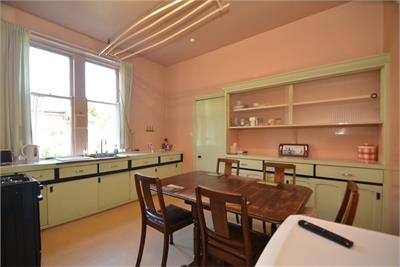 16 Larch Road, Dumbreck, Glasgow, G41 5DA - image 8