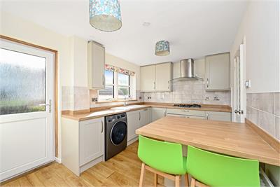 1 Kirkstyle Gardens, KIRKLISTON, EH29 9HD - image 6