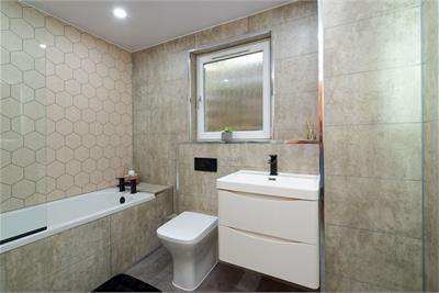 0/1 23 Loch Place, Bridge Of Weir, PA11 3NY - image 7