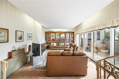 Chris-Lynn, 4 Knockhouse Road, Crossford, Dunfermline, KY12 8PX - image 2