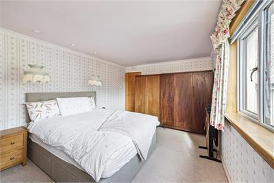 Chris-Lynn, 4 Knockhouse Road, Crossford, Dunfermline, KY12 8PX - image 16