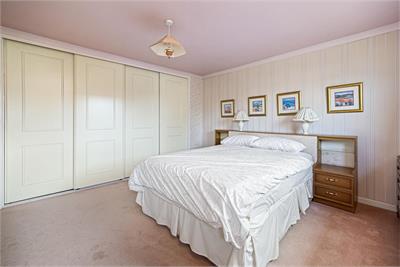 Chris-Lynn, 4 Knockhouse Road, Crossford, Dunfermline, KY12 8PX - image 19