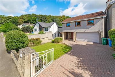 Chris-Lynn, 4 Knockhouse Road, Crossford, Dunfermline, KY12 8PX - image 1