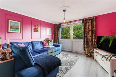 127 McGrigor Road, Rosyth, Dunfermline, KY11 2AF - image 2