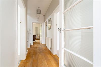 13 Kingsknowe Gardens, Edinburgh, EH14 2JF - image 20