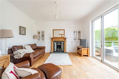 13 Kingsknowe Gardens, Edinburgh, EH14 2JF - image 24
