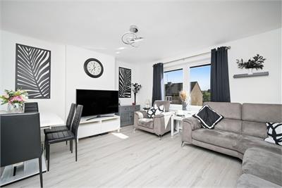 9 Gilmerton Dykes Crescent, Gilmerton, Edinburgh, EH17 8JT - image 2