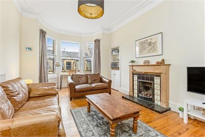 15 (4F2), Viewforth, Bruntsfield, Edinburgh, EH10 4JD - image 2