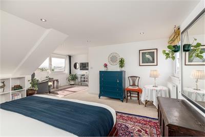 24 Templeland Road, Edinburgh, EH12 8SD - image 11