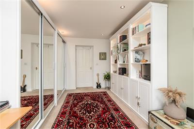 24 Templeland Road, Edinburgh, EH12 8SD - image 10